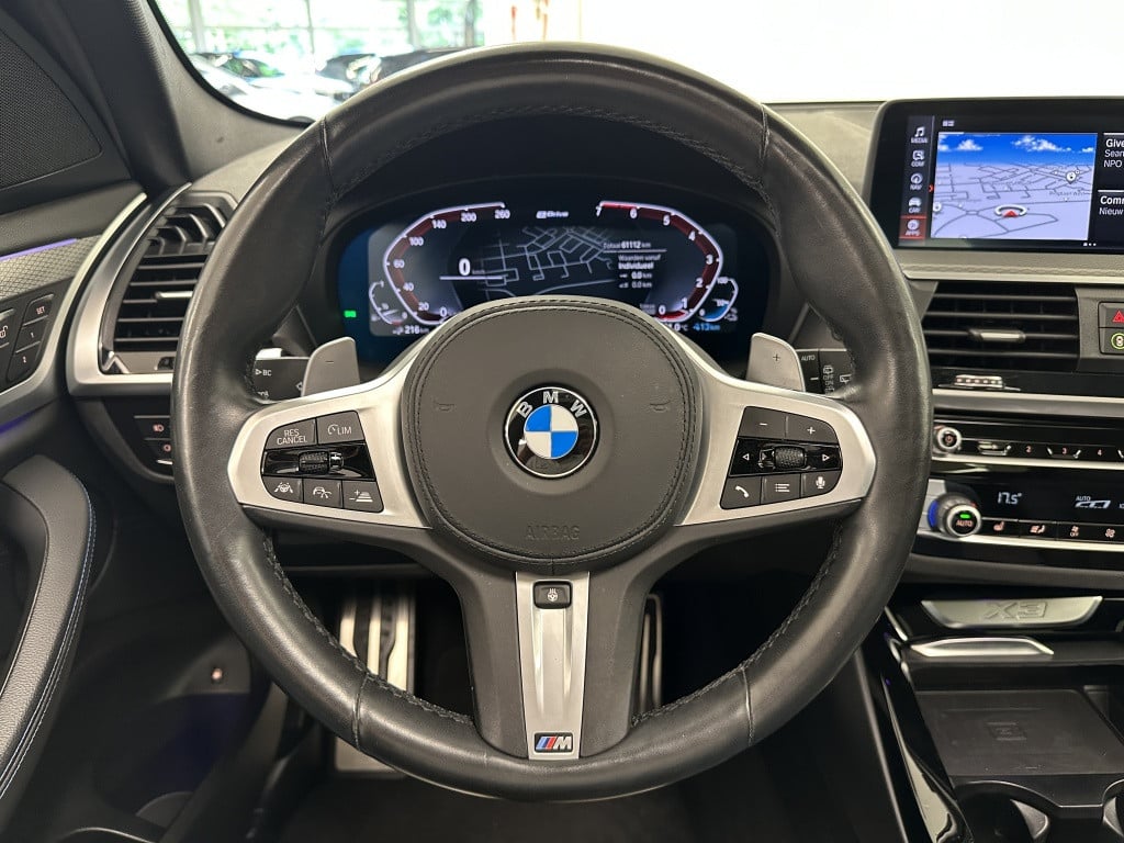 BMW X3 xdrive30e m-sport | adaptief cc. | panoramadak | 21'' |