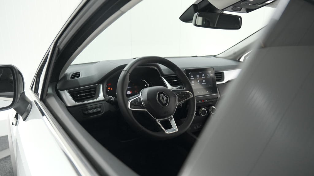 Renault Captur tce 90 techno | camera | navigatie | pack winter | apple car