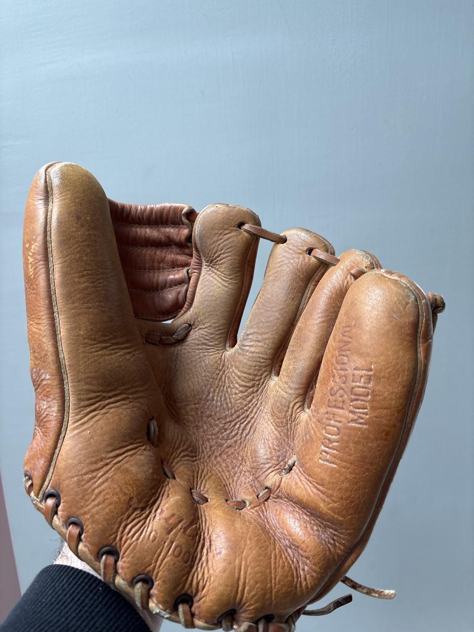 Vintage honkbalhandschoen 'Playtime' G 100 + Bal