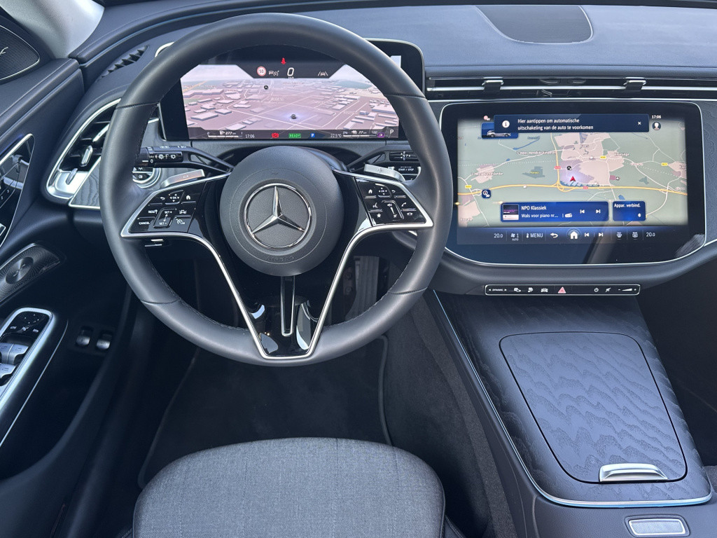 Mercedes-Benz E-Klasse estate 300 e avantgarde l panoramadak l burmester l 