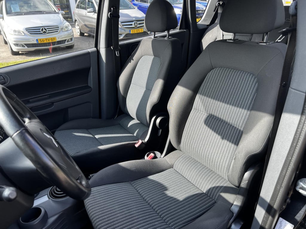 Mitsubishi Colt 1.3 incharge+