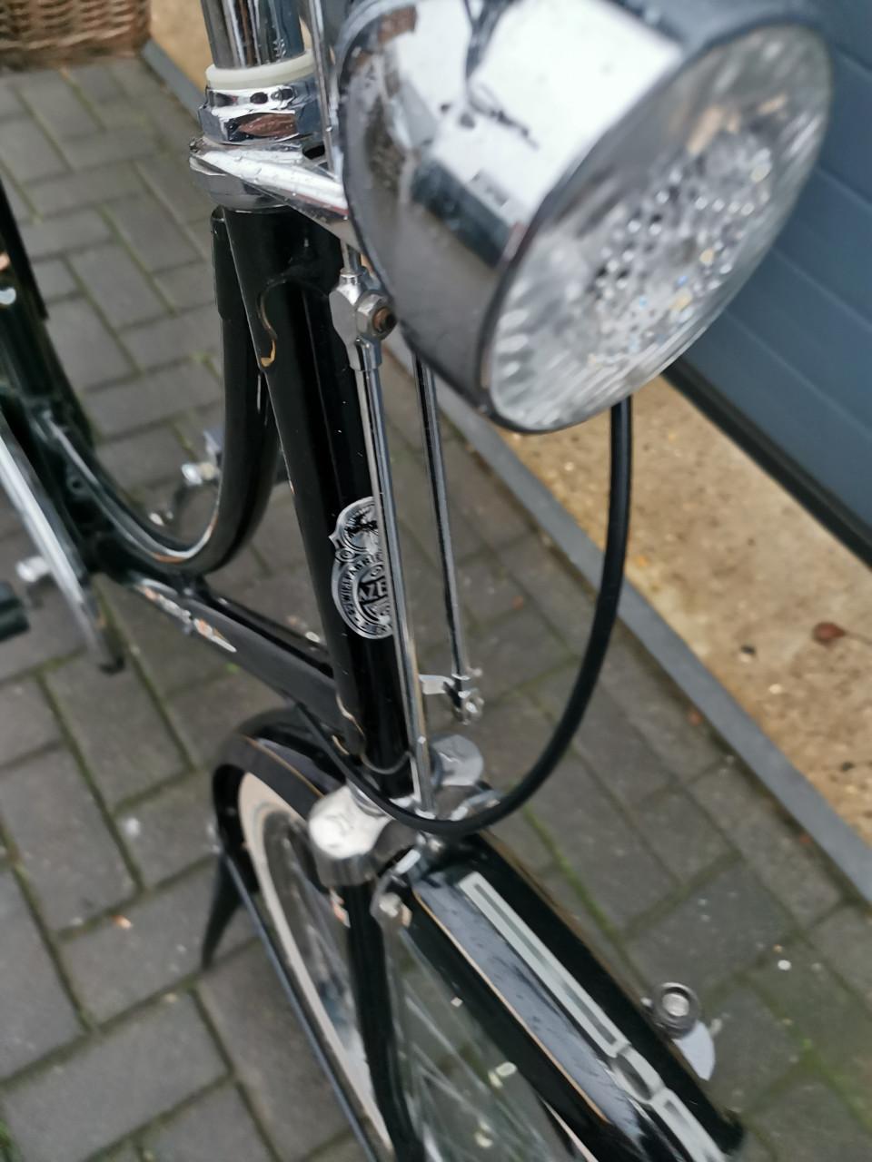 MOOIE KLASSIEKE GAZELLE DAMES FIETS