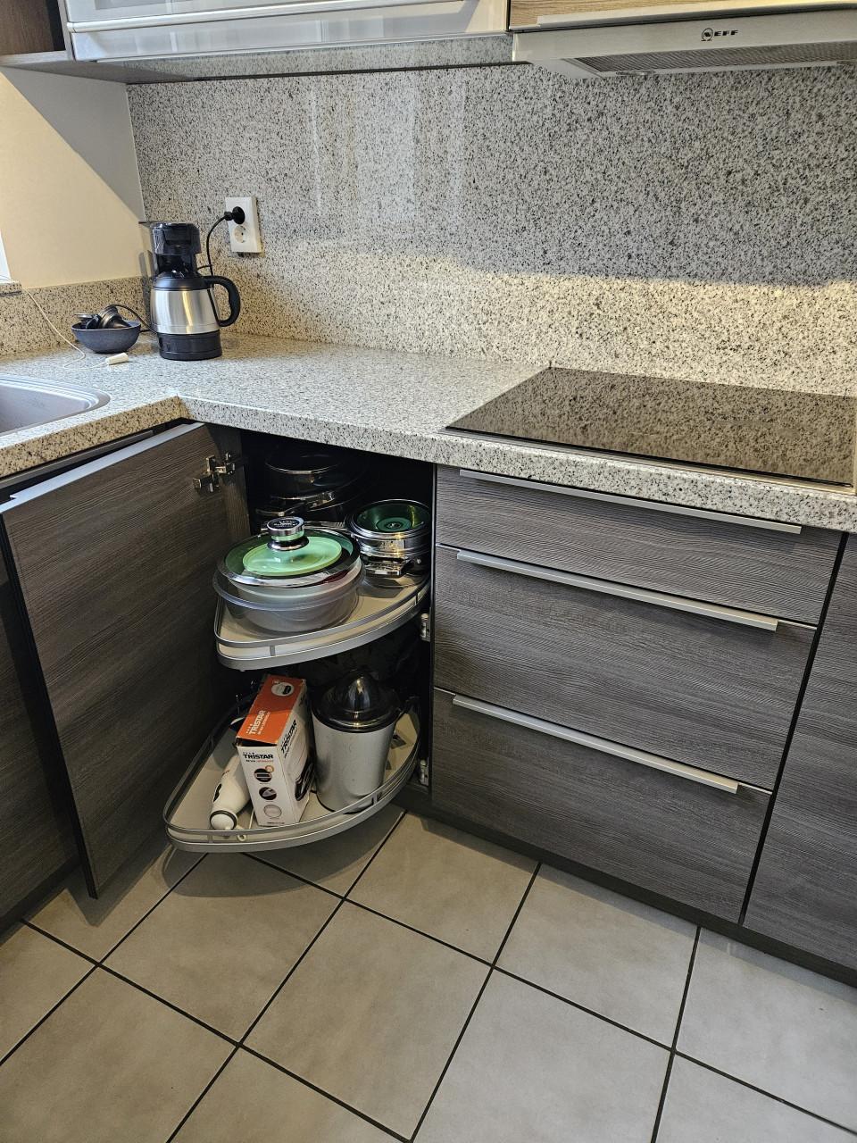 Complete nette keuken, zelf te demonteren!