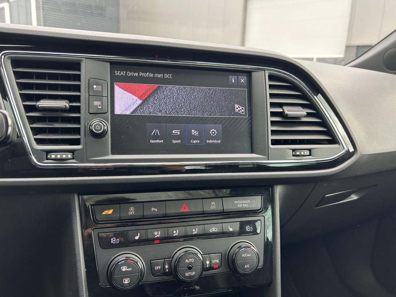 Seat Leon Cupra ST 300 4Drive |PANO|DSG|LANE ASSIST|CAMERA