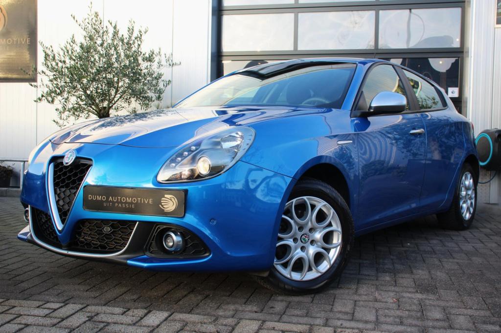 Alfa Romeo Giulietta 1.4 turbo super - blu misano - dab - navi - pdc - crui