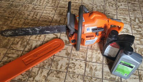 Kettingzaag benzine: Husqvarna 346XP, recent onderhouden
