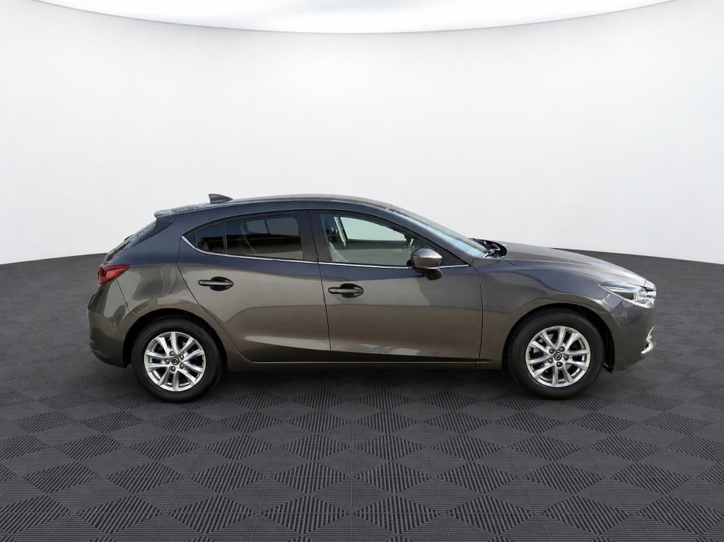 Mazda 3 2.0 skyactiv-g 120 skylease+