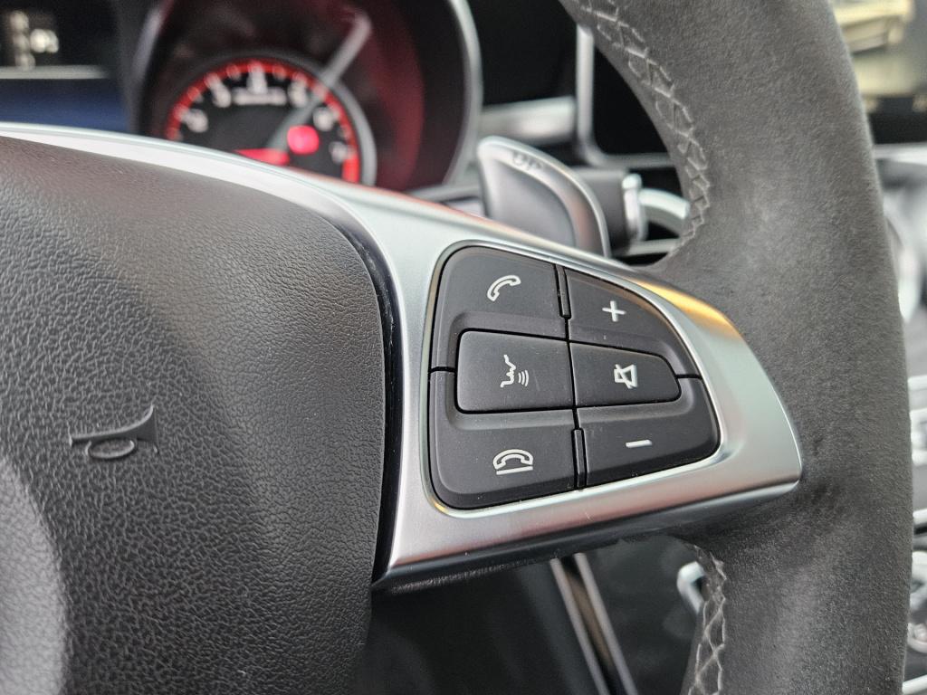 Mercedes-Benz C-Klasse amg 63 s | burmester | pano | acc