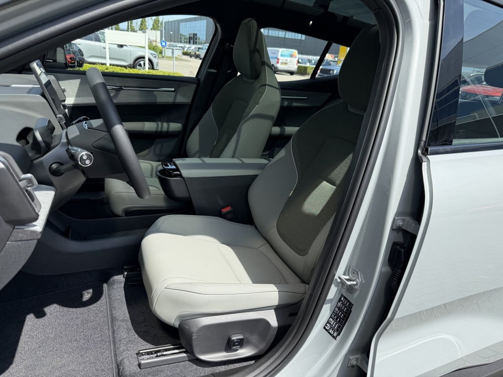 Volvo Ex30 cross country twin performance awd 429pk ultra incl. experience-