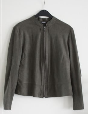 Oliefgroen jasje  suede lookmaat 38