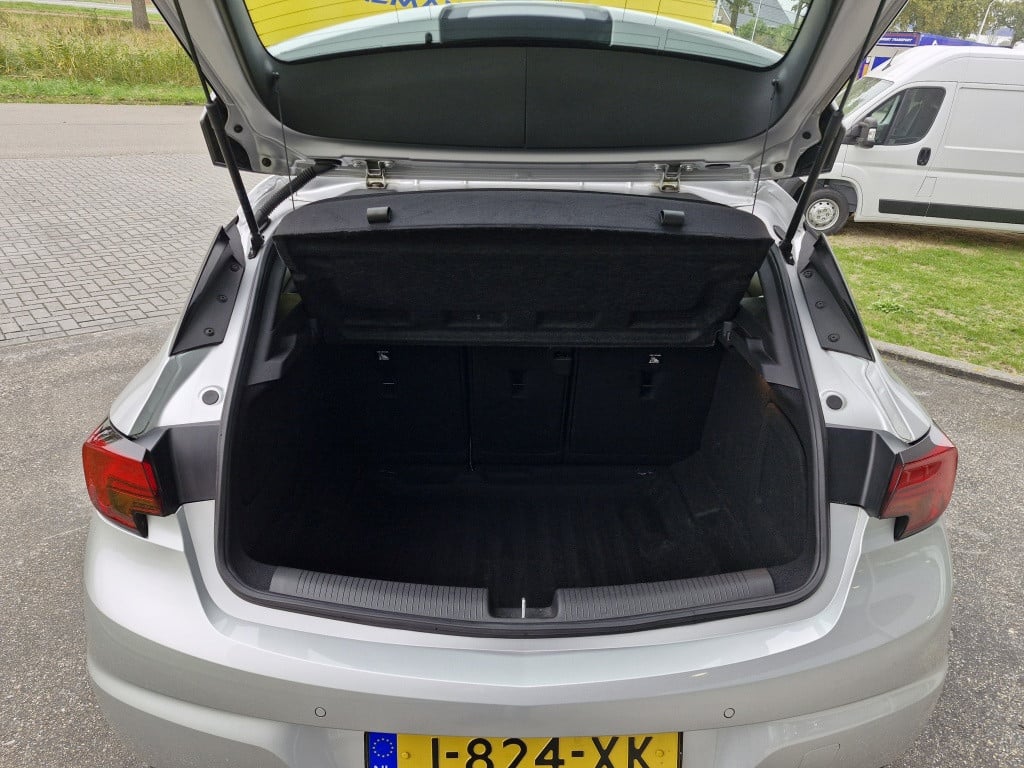 Opel Astra 1.2 edition