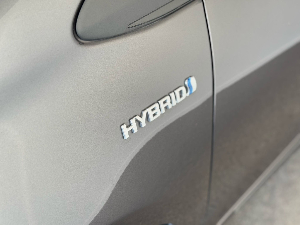 Toyota Yaris 1.5 hybrid y20 exclusive edition