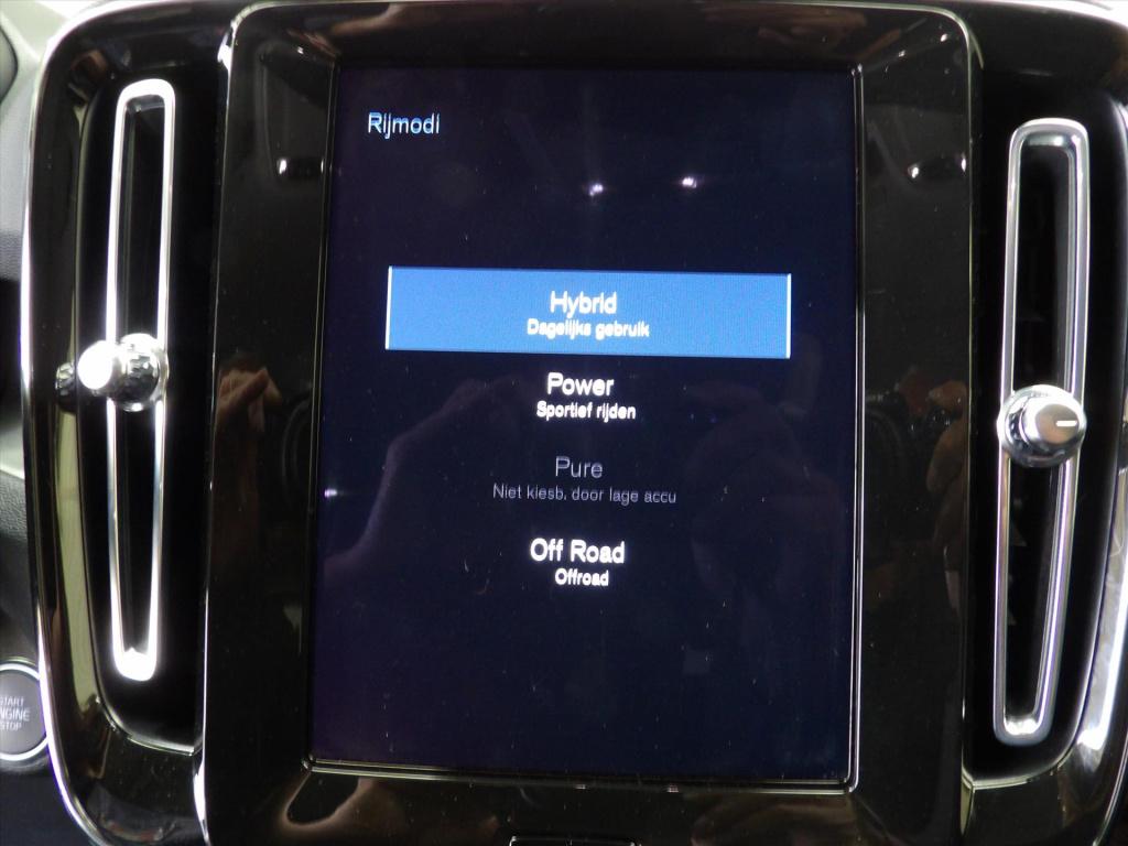 Volvo XC40 t4 twin engine 211pk geartronic inscription expression