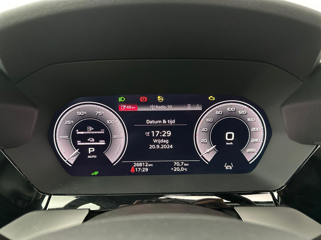 Audi A3 sportback 40 tfsi e s-line pano matrix camera acc lane