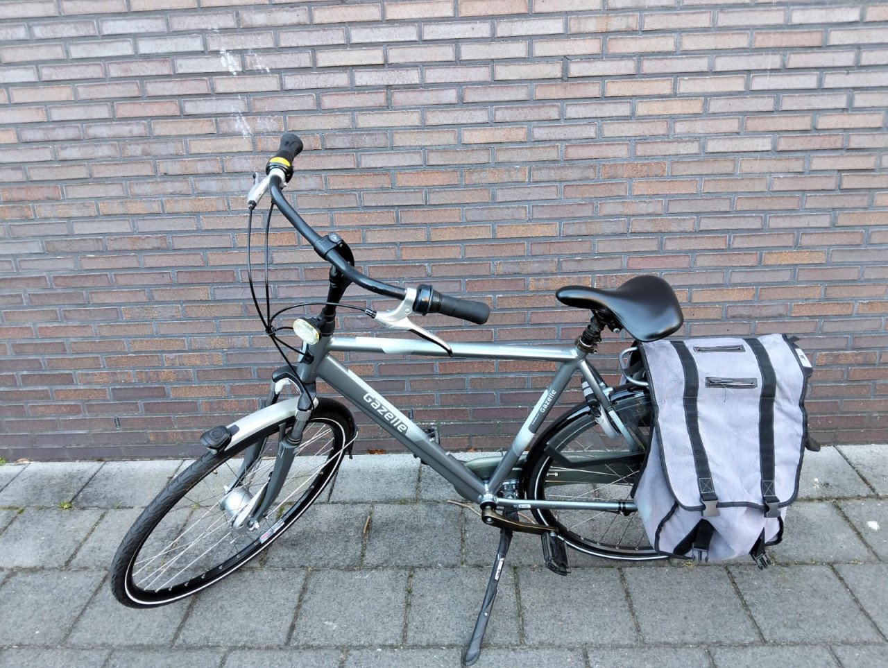 Te koop nette heren Gazelle fiets
