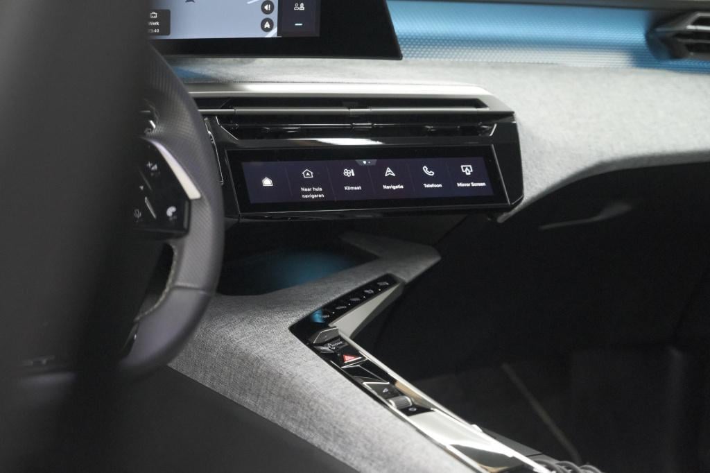 Peugeot 3008 1.2 hybrid 145 gt | elektrische kofferklep | camera | adaptiev