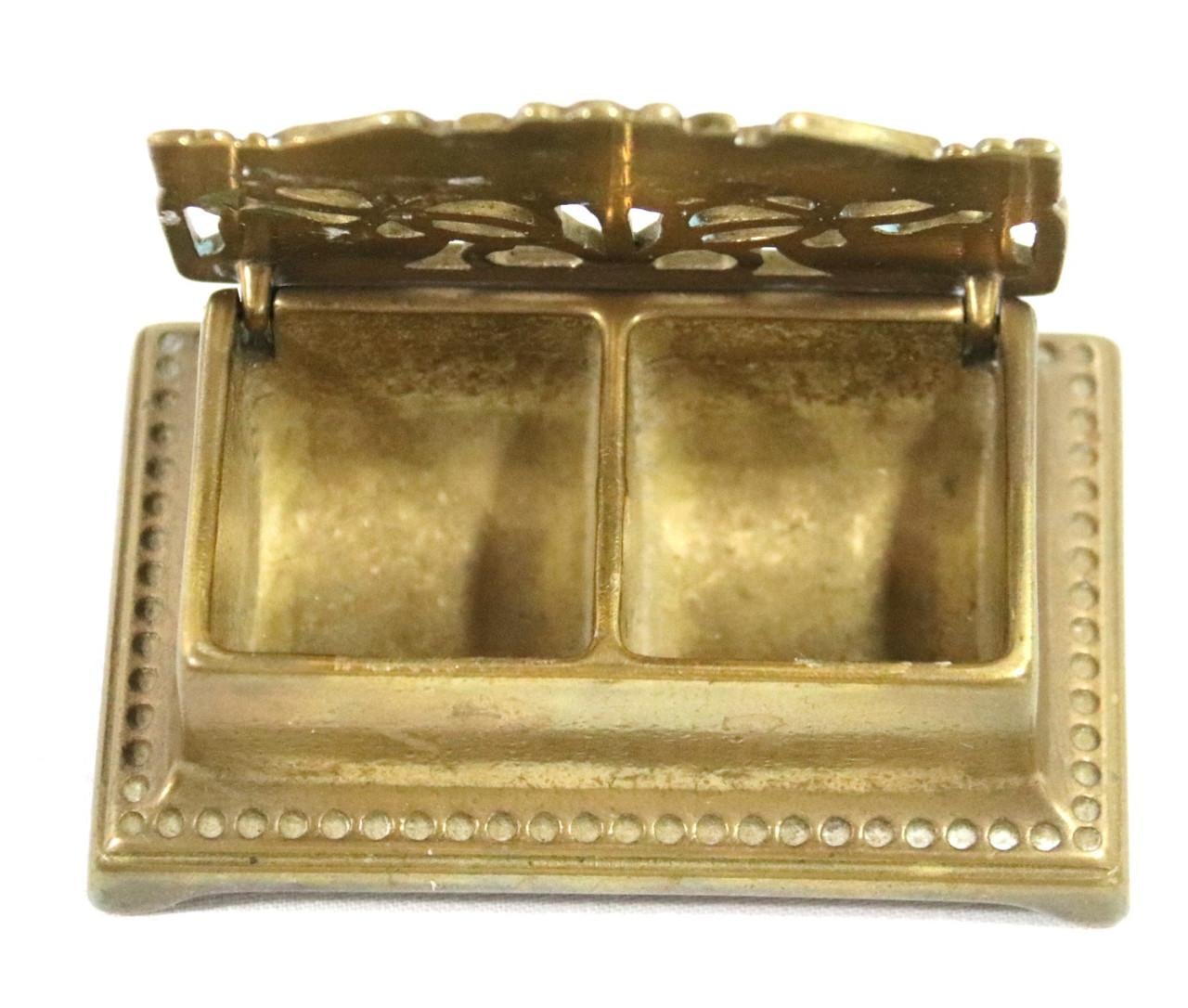 Art Nouveau Postzegel doosje ( koper )