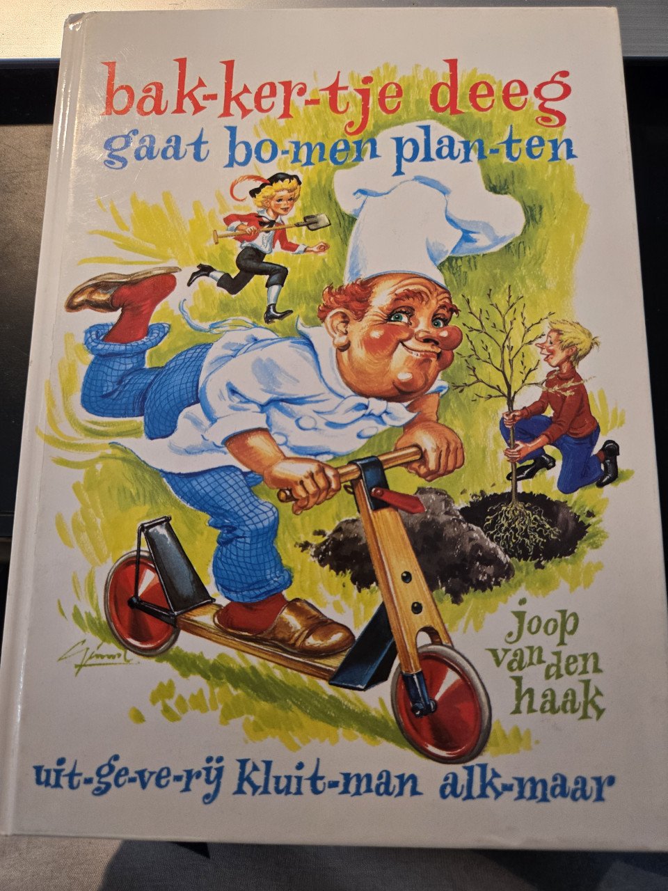 3 boekjes "Bak-ker-tje deeg van Joop van den Haak . Zeer nette staat