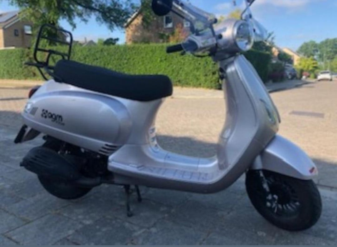 AGM snorscooter bwjr 2018