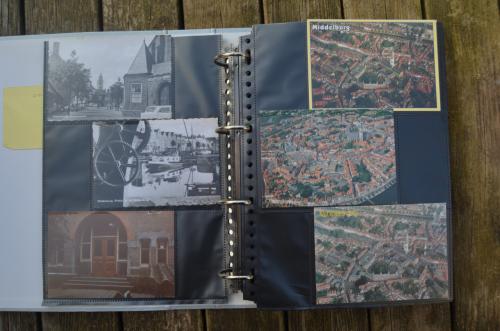 Map met 189 ansichten Middelburg na 1940 in goede staat