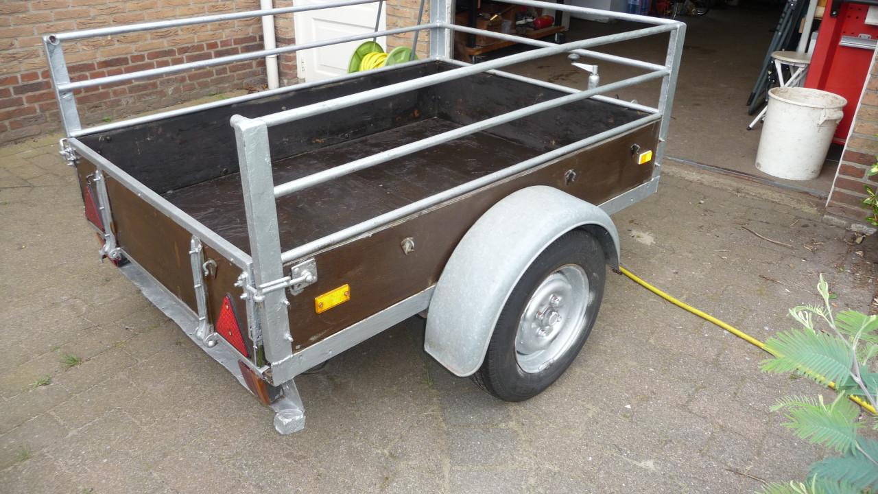 TE KOOP ONGEREMDE ENKELASSER