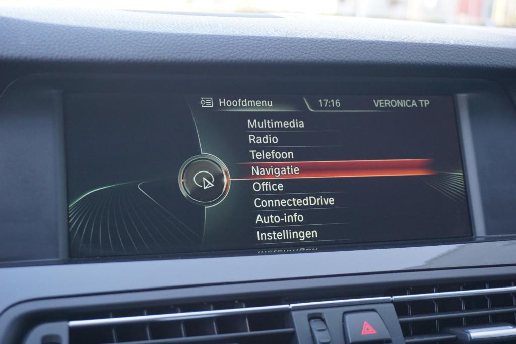 BMW 5 Serie touring 520i high executive automaat - climate / navi / cruise 