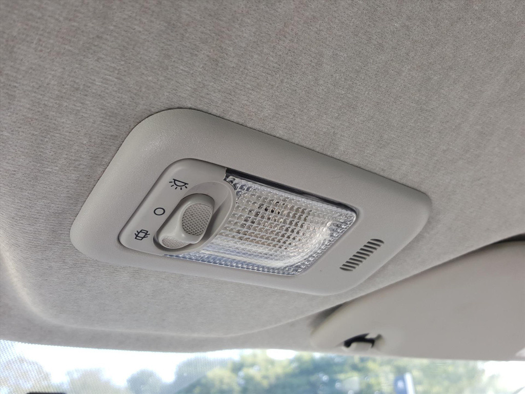 Peugeot 108 active 1.0 e-vti 72pk 5d premium pakket | airco | radio | bluet