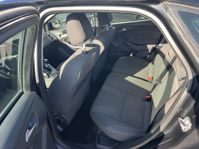 Ford Focus 1.0 ecoboost 125pk 4-deurs sedan titanium