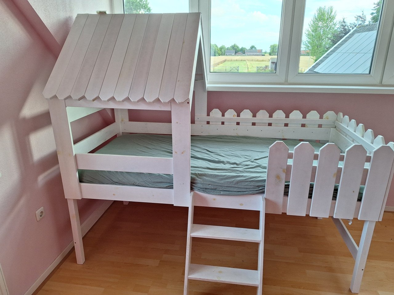 Hoogslaper huisbed