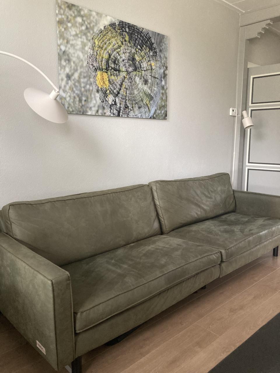 Mooie en comfortabele 4-zitsbank