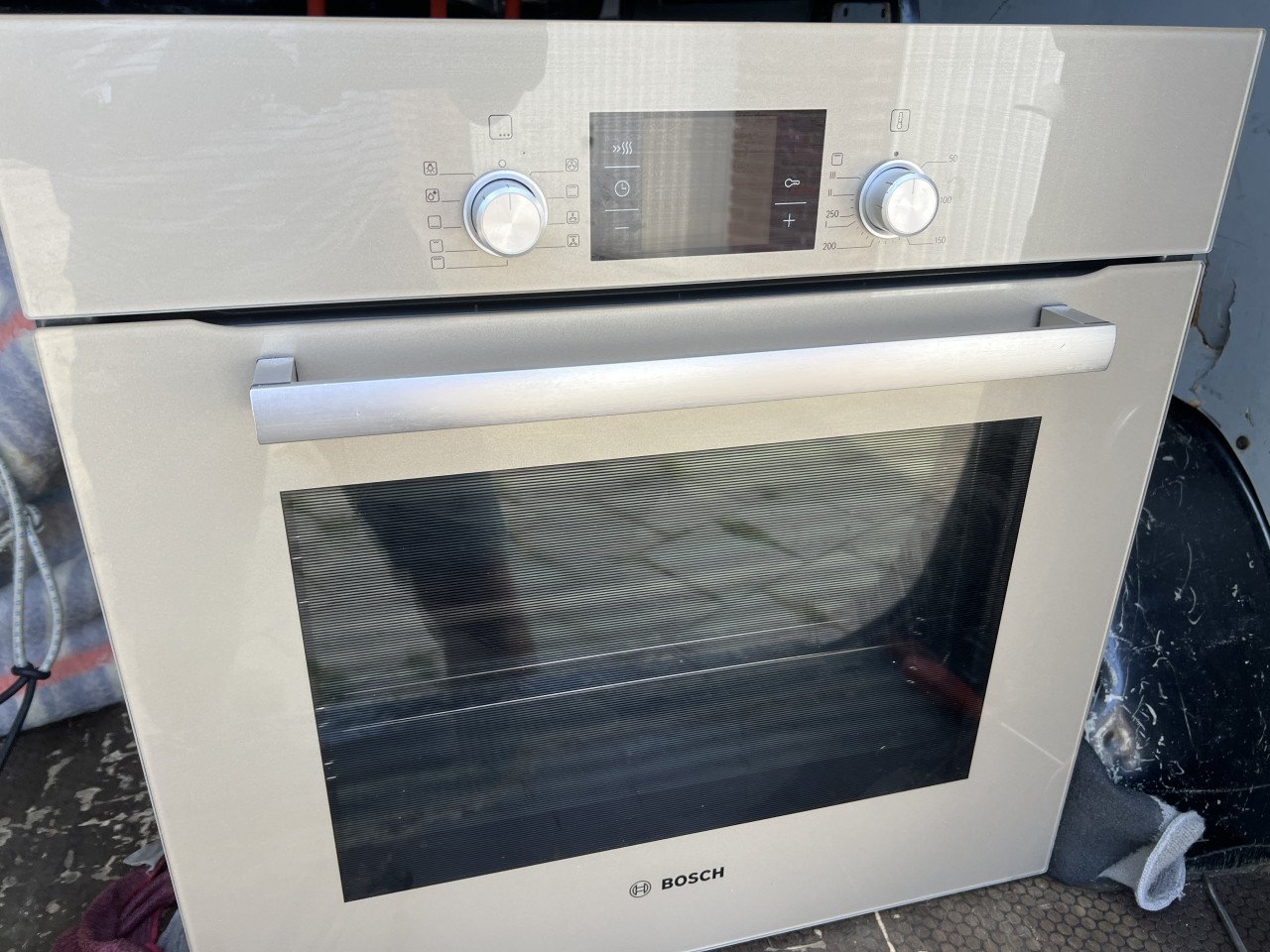Bosch inbouw Oven met hetelucht en grill 60x60 cm. Als nieuw en schoon