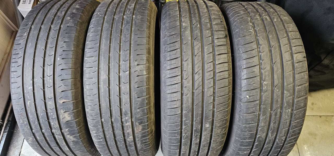 4 x gebruikte in goede staat Zomer banden : Maat 225/60R17 99H
