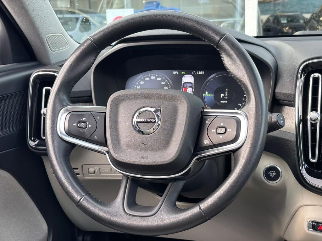 Volvo XC40 t4 211pk recharge inscription| panodak| leder| trekhaak| camera|