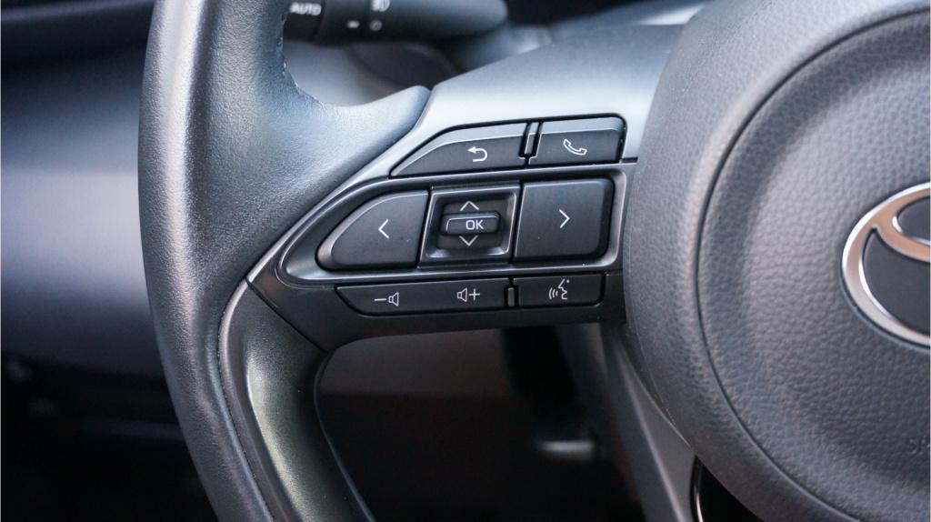 Toyota Yaris Cross 1.5 hybrid 115 dynamic rijklaar incl garantie