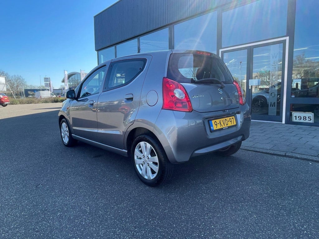 Suzuki Alto 1.0 exclusive easss