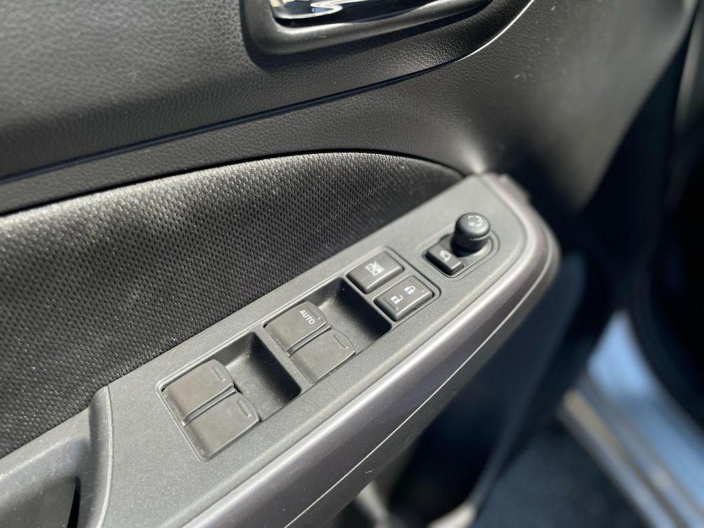 Suzuki Swift 1.2 style smart hybrid