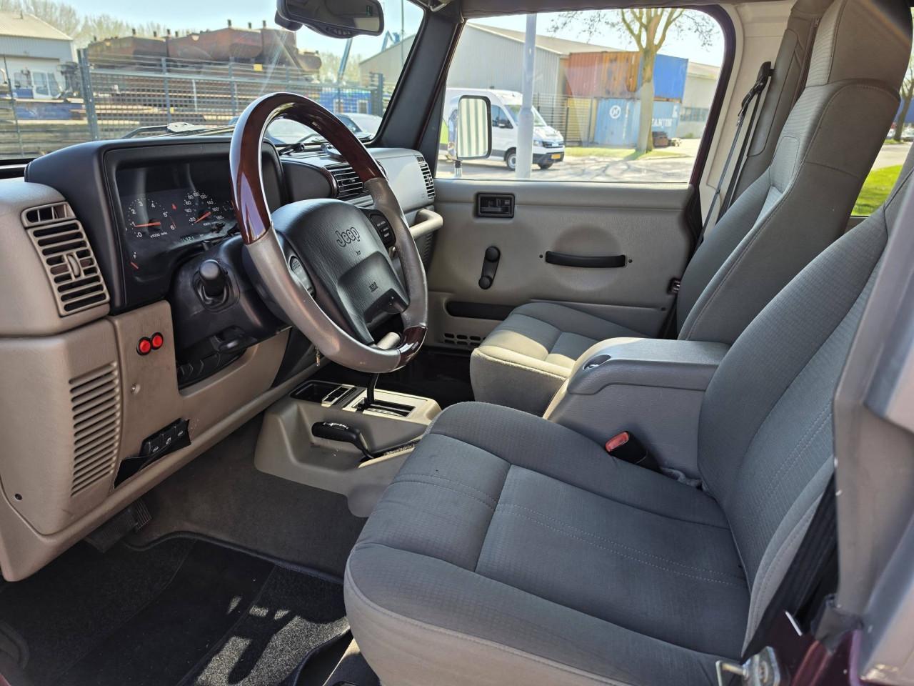 Jeep Wrangler TJ 4.0 6-cilinder Automaat 4x4 Sahara