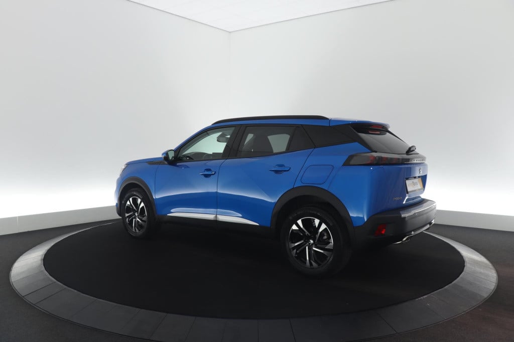 Peugeot 2008 puretech 130 allure | trekhaak | camera | apple carplay | stoe