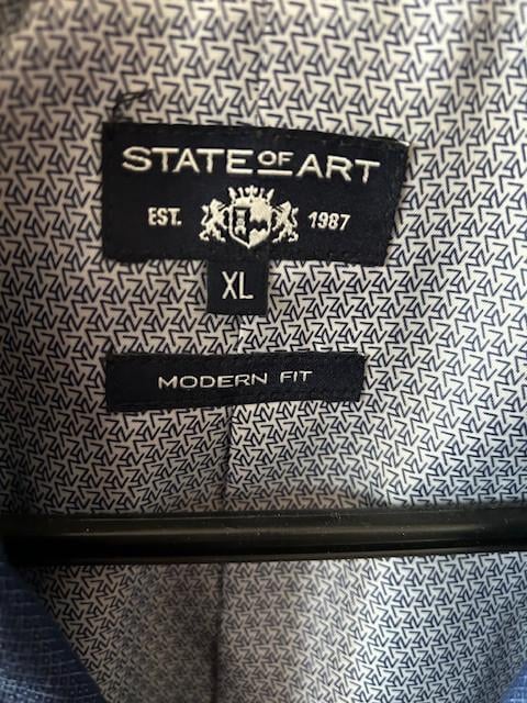 Mooi Colbert  Merk: State of Art.