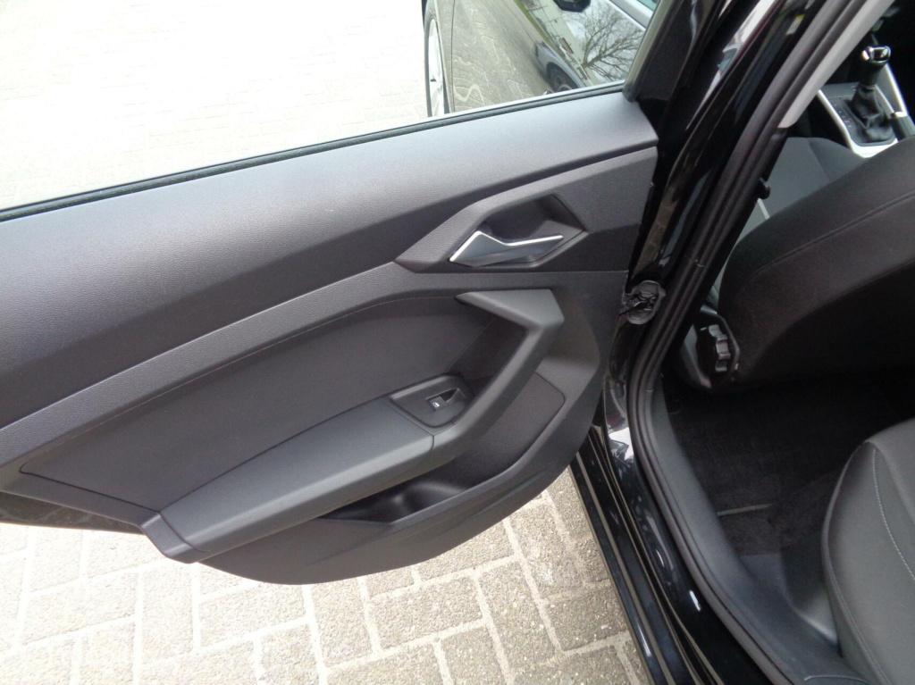 Audi A1 Sportback 30 tfsi 115pk automaat/airco/ecc/carplay/lm velgen/pdc