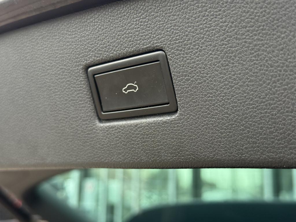 Volkswagen Tiguan 2.0 tdi 4motion r-line | grijs kent. | pano | virutal | a