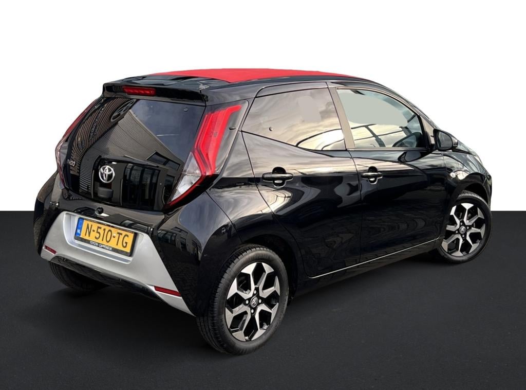 Toyota Aygo 1.0 vvt-i x-joy cabrio | nl auto | dealeronderhouden