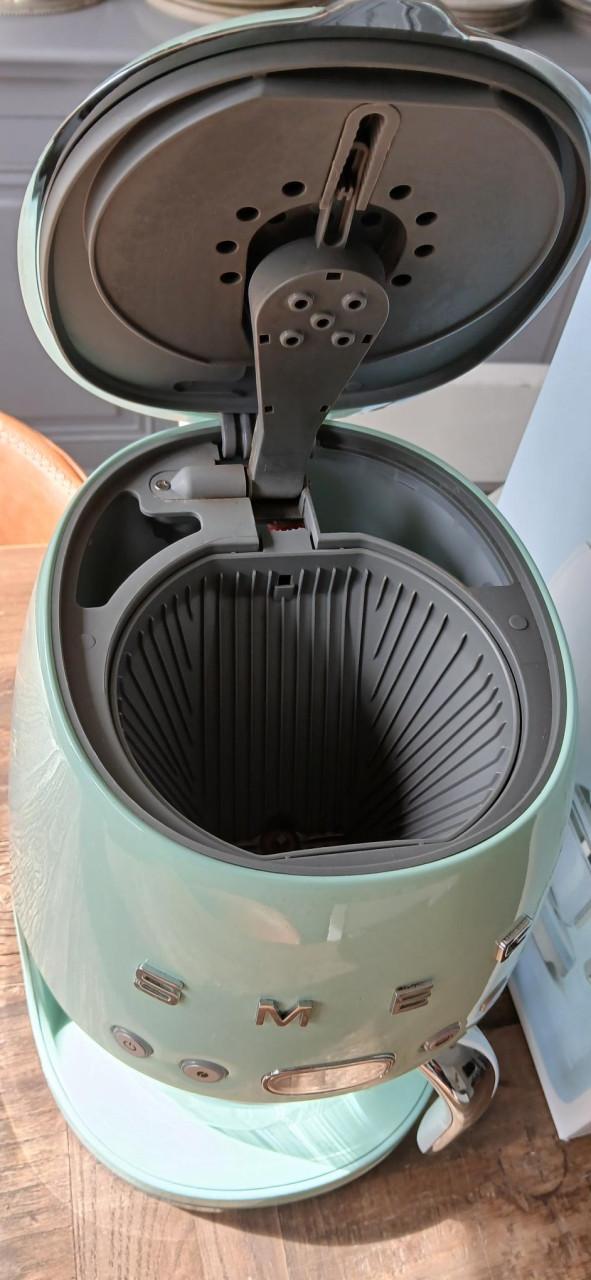 Smeg koffiezetapparaat mintgroen – 10 kopjes ☕