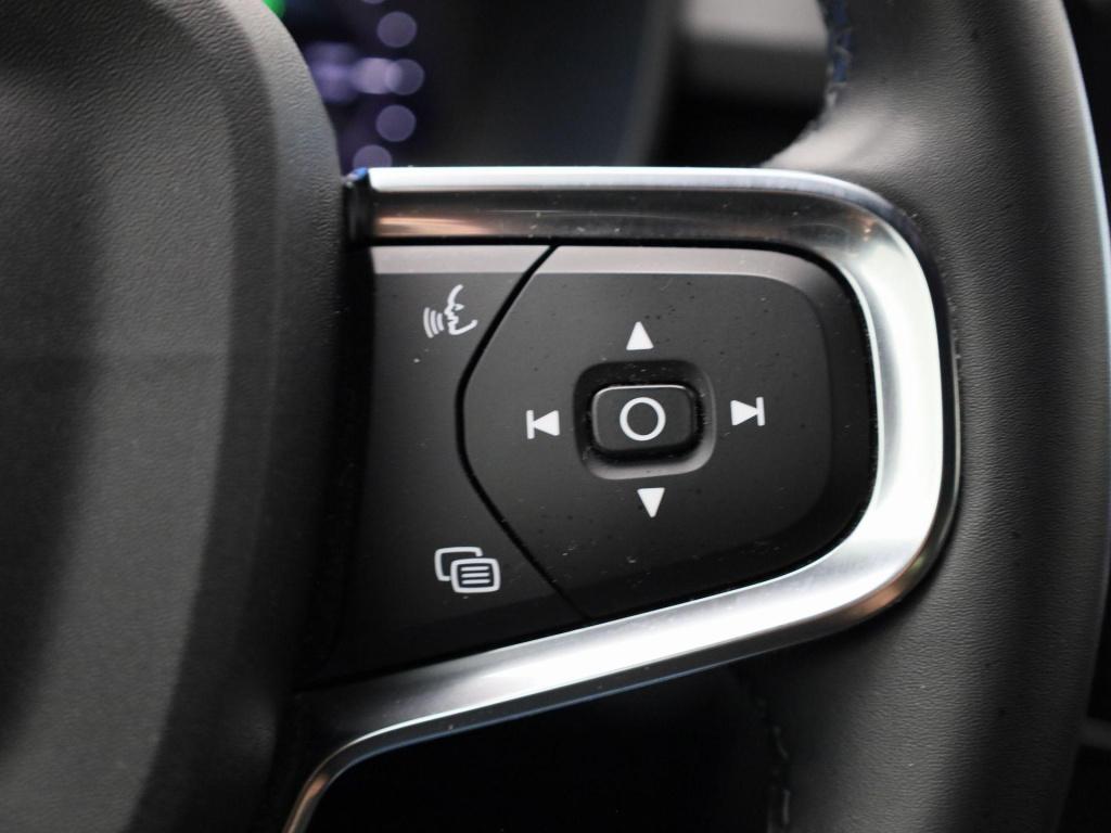 Volvo XC40 recharge core | google navigatie | apple carplay/ android auto |