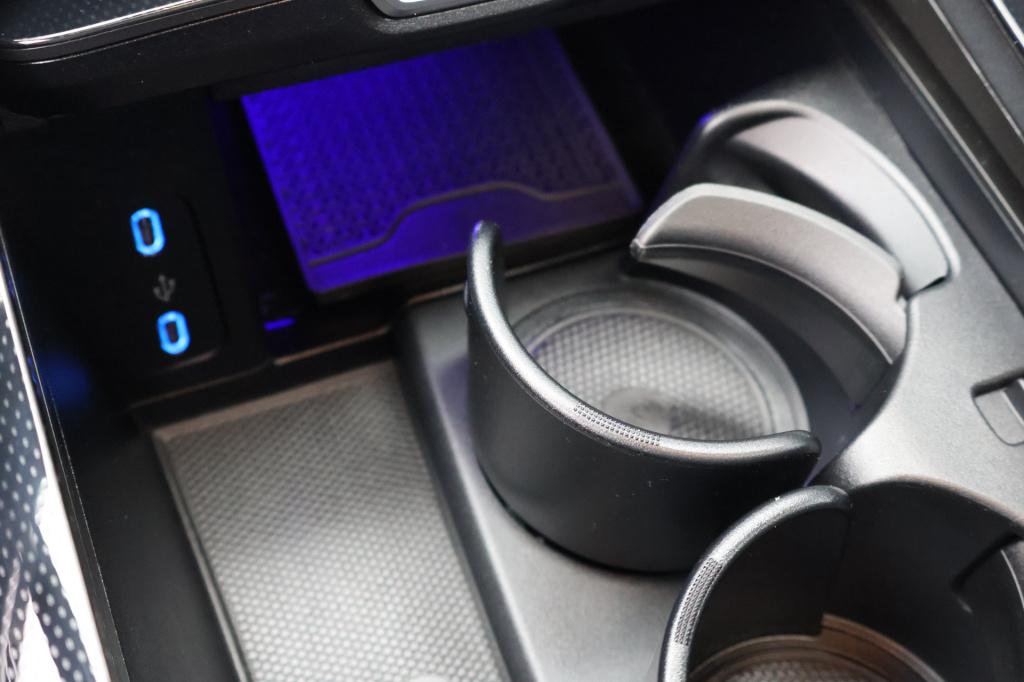 Mercedes-Benz Eqe 300 amg line 89 kwh i panoramadak i burmester i distronic