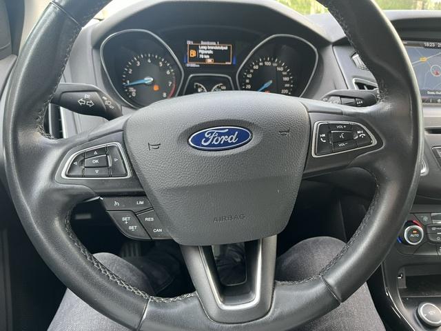 Ford Focus 1.0 titanium edition