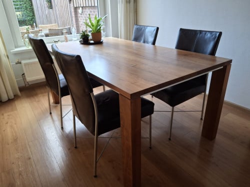 Tafel+ stoelen