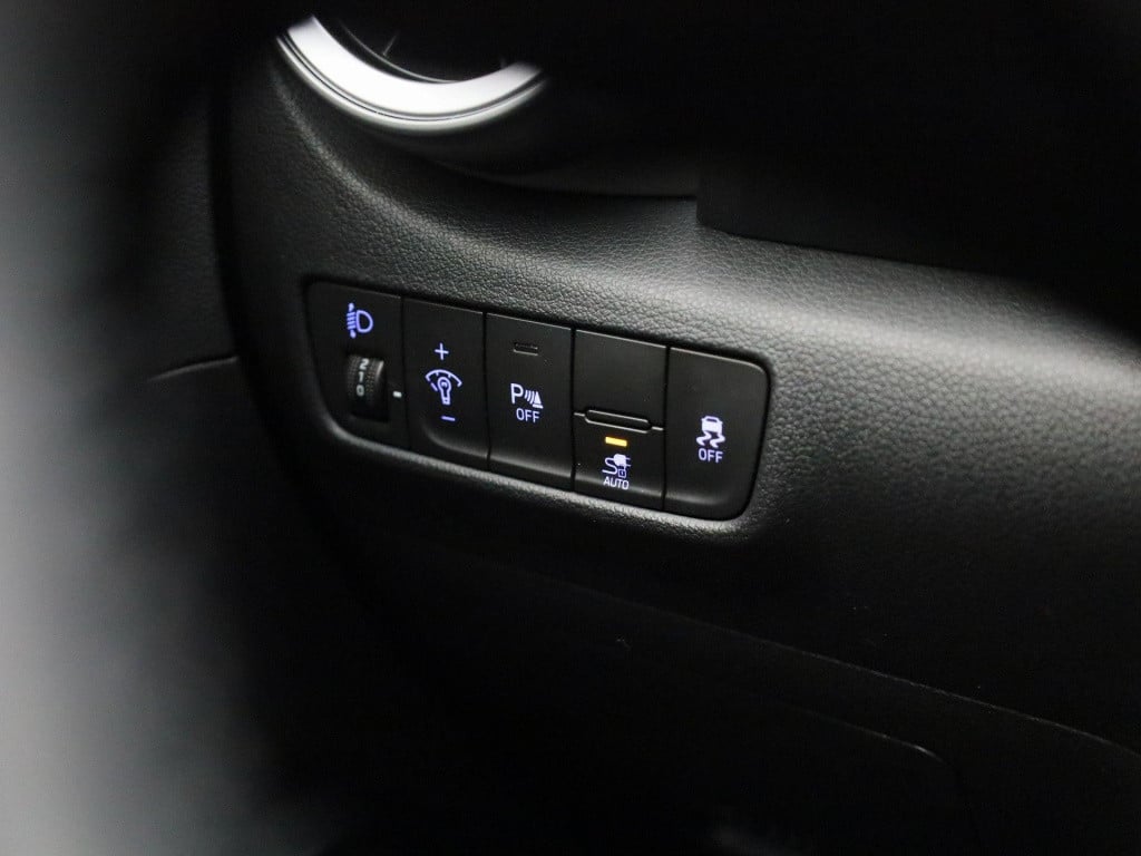 Hyundai Kona ev fashion 39 kwh