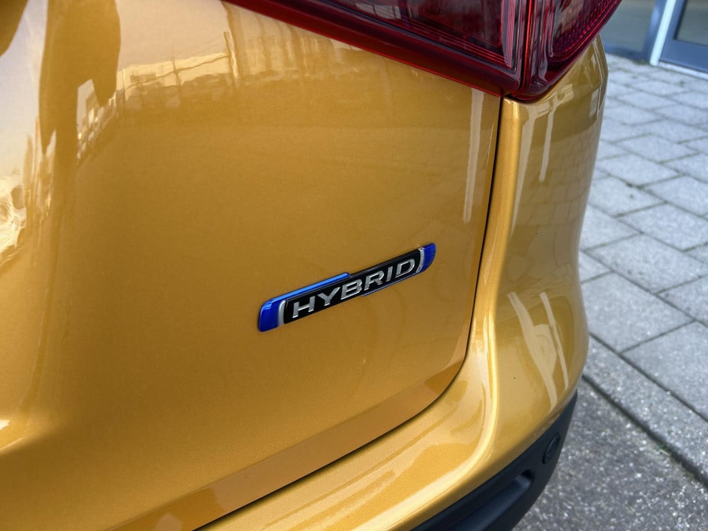 Suzuki Vitara 1.5 hybrid style automaat|suv voordeel €1000,-