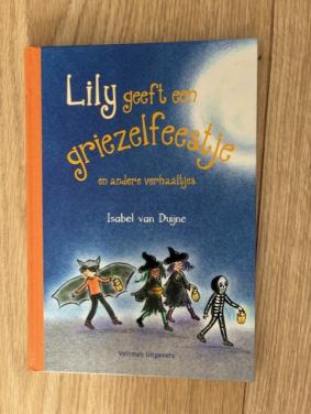 Boek Lily geeft een griezelfeestje - Isabel van Duijne